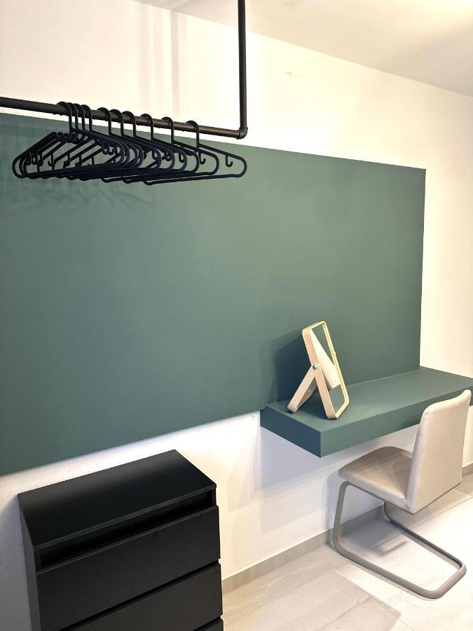 Dayyounglife Mit Terrasse Grill Parkplatz Nuremberg Luaran gambar