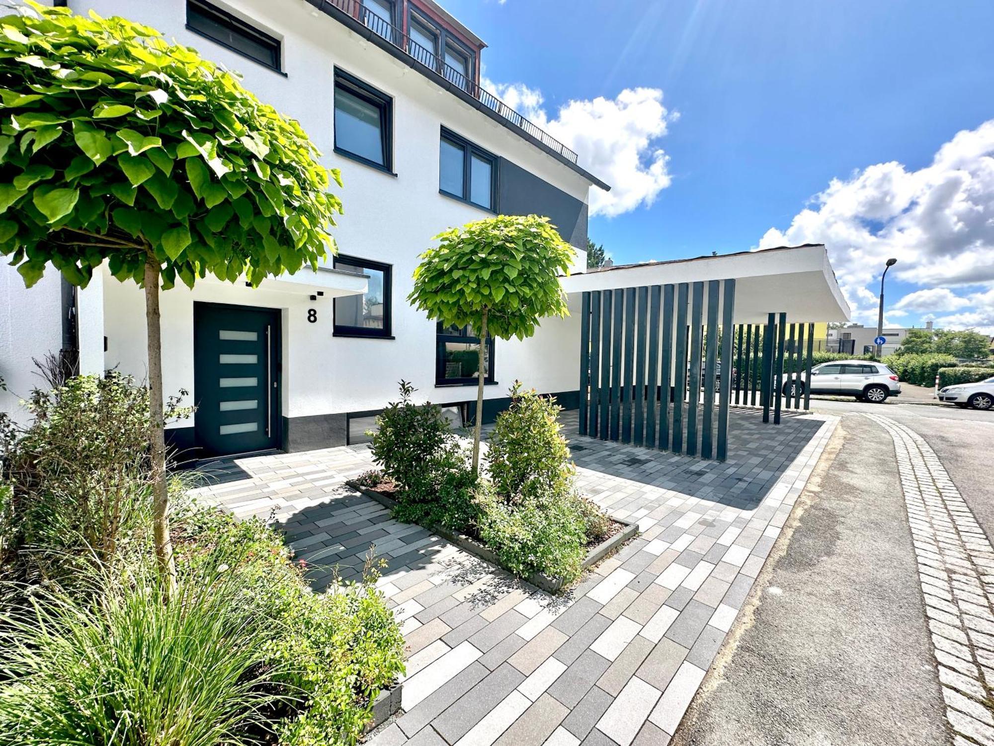 Dayyounglife Mit Terrasse Grill Parkplatz Nuremberg Luaran gambar